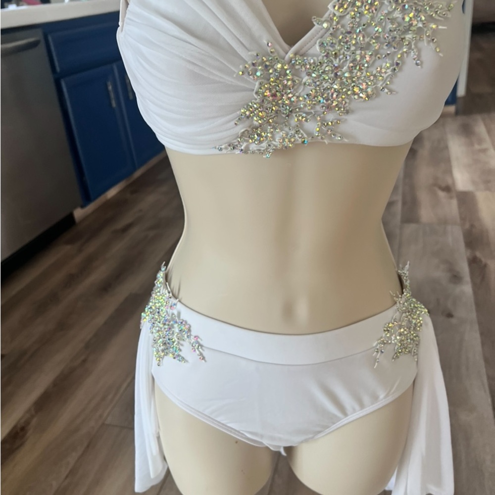 Brand new! White Rhinestone Embellished Two-Piece Dance Costume